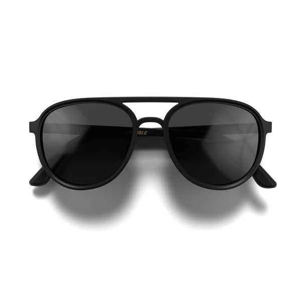 Pilot sunglasses in matt black