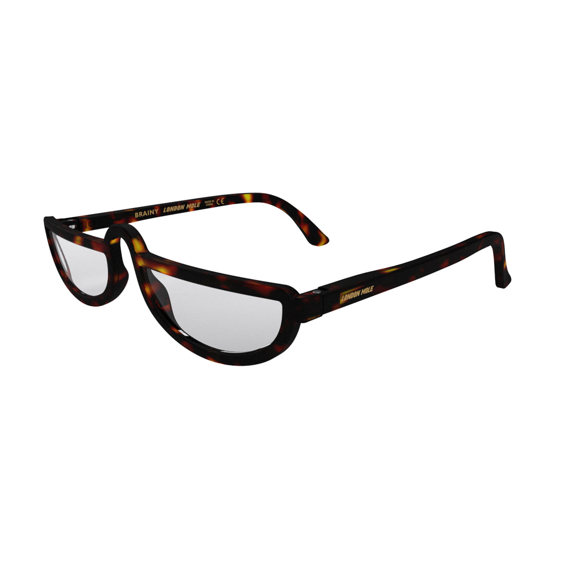 Open skew - Brainy Reading Glasses in matt tortoiseshell featuring an oversized circular frame and provide crystal clear vision. Available in a + 1, 1.5, 2, 2.5, 3 prescriptions.