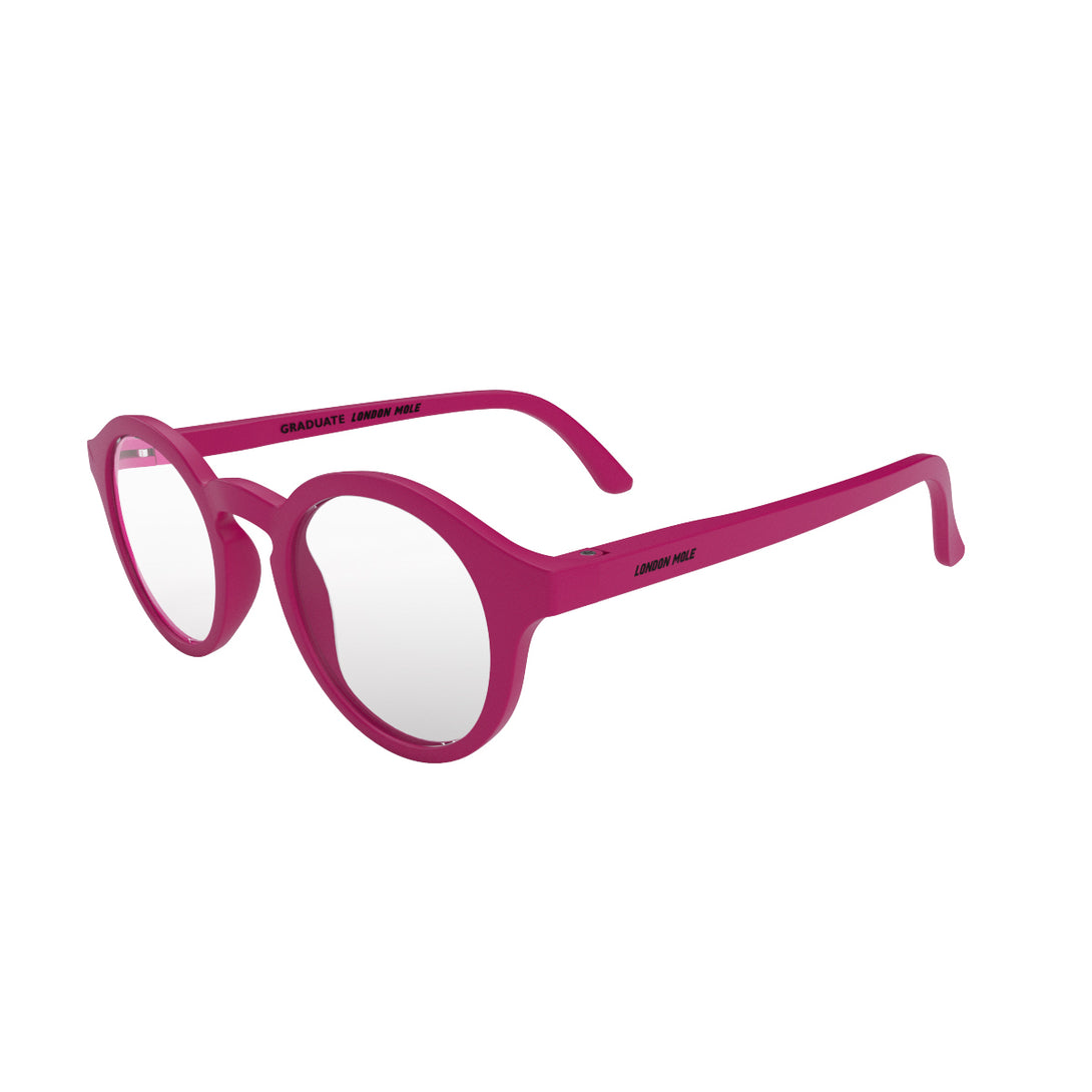 Open skew - Graduate Reading Glasses in matt pink featuring a soft circle frame and provide crystal clear vision. Available in a + 1, 1.5, 2, 2.5, 3 prescriptions.