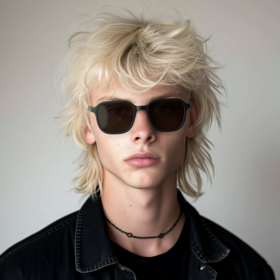 Male model - Hollywood sunglasses in matt tortoiseshell featuring an oversized, iconic panto frame and brown UV400 lenses. The finishing touch to every outfit while protecting your eyes. 