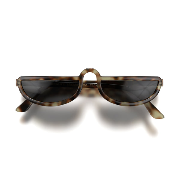 Brainy Sunglasses in Grey Tortoise Shell