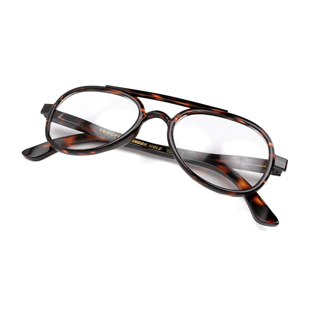 Closed skew view of the London Mole Trooper Reading Glasses in Tortoise Shell